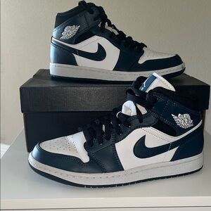 Nike High-Top Sneakers in Black and White